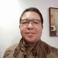 Lawrence Colmenares