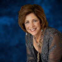 Carol Kahn