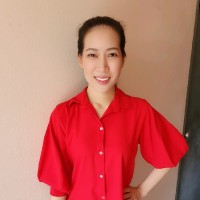ธนิสร ม่วงมณี