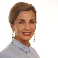 Mina Vazeen