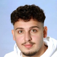 Enes Kurt