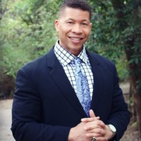 Dr. Guy Earle