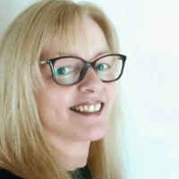 Lorraine Callaghan