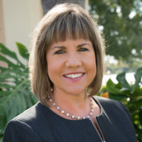 Julie Serrao