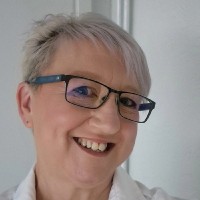 Caroline Adams