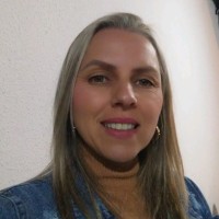 Andréia Ferraz Nostrani