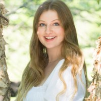 Olivia Eads
