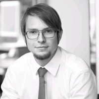 Architekt (r.B.)DI Robert Mayr