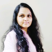 Shruti Purohit, Frm