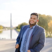 Robert Viamontes
