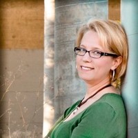 Suzanne Briel