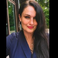 Janina Leo