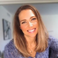 Holly Anagnostopoulos