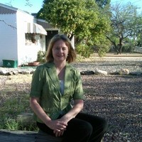 Suzanne Freund
