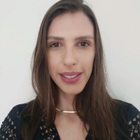 Nivea Sousa