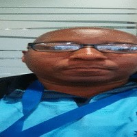 Sam Mphikeleli