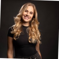 Holly Stanton