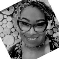 Nakia Lee-Williams
