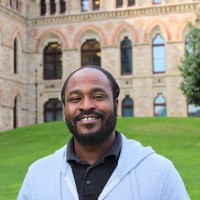 Max Akinniyi