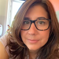 Lesley Storai