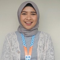Risa Azizia