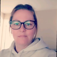 Melanie Kealey
