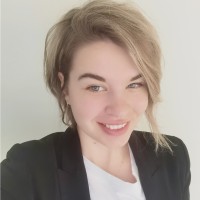 Cherine VAN DER WOUDE