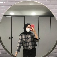 Dwi Hadistia