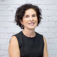 Giselda M R Carvalho