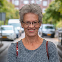 Geraldine Raap