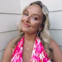 Stella McCall