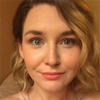 Elle Thompson