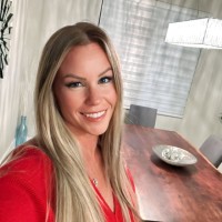 Kelli S.