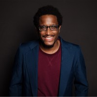 Shon Abram