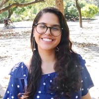 Paula Queiróz