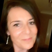 Lorraine Easton
