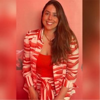 Camila Leis Correa