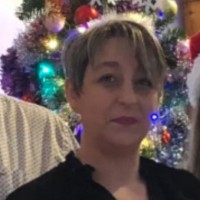 Leslie Charriau