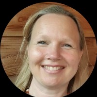 Anne-Marie Den Haan