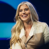 Céline Flores WillersCéline Flores Willers is an Influencer