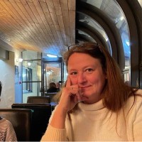 Victoria Connell AssocRICS DipRSV Cert DEA