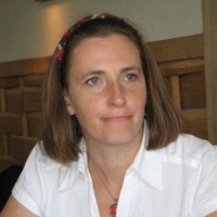 Angela Metcalfe