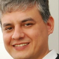 Adrián Martínez