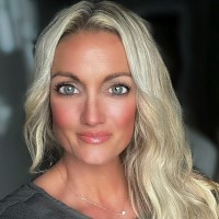 Lauren Thompson