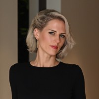 Stephanie Laan