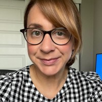 Sue Gilbertson (Bender)