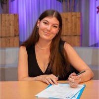 Indy Bostelaar