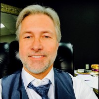 Derek Manis