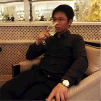 xiaobo Ye
