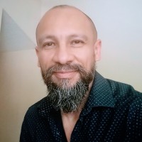 Alexander Gómez-A